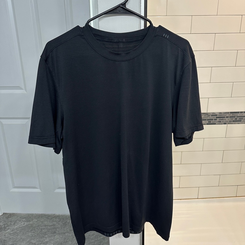 Lululemon License to Train Relaxed-Fit Short-Sleeve Shirt